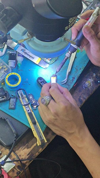 Huawei Band 6 Smartband Repair Guide