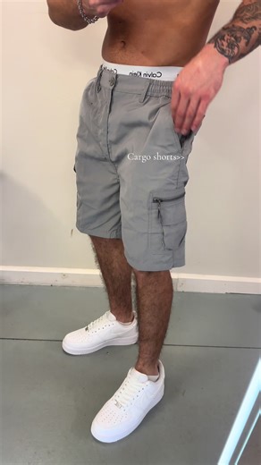 Stylish Cargo Shorts for Summer Outfits