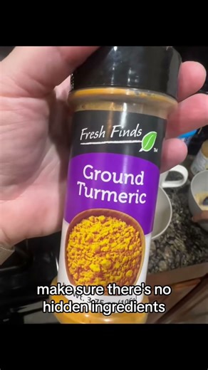 This is the easiest and most delicious way to make homemade almond milk! I always use vanilla,