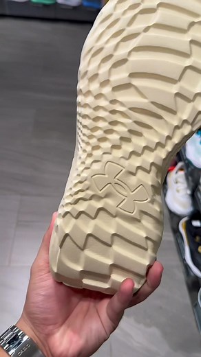 96K views · 1K reactions | SALE ORIGINAL basketball shoes and other sportswear (Under Armour stores Feb 17- March 2) #basketballshoes #broskie #kyleyves #fyp #shoes #basketball Part 5 | Kyle Yves | Facebook