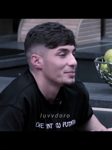 eu zic să-ți vezi tu de relația ta că deja ne plictisești maxim🥱 @dorobantu_denis || scp: @Ella 💛 #dorobantu #casaiubirii #casaiubiriiedit #viral #fyp