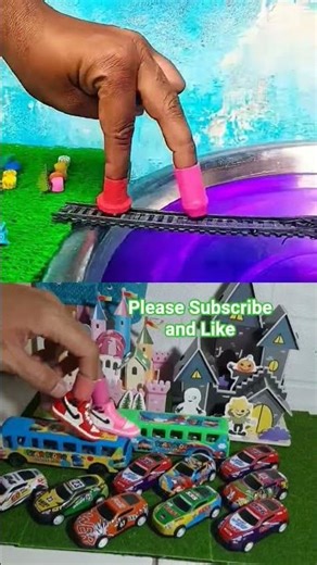 His shoes went over the top of the bus #funny #videoviral #shortvideo