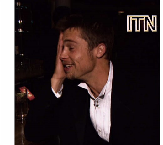 Analyze Your Face Ratio with Facemetrics App