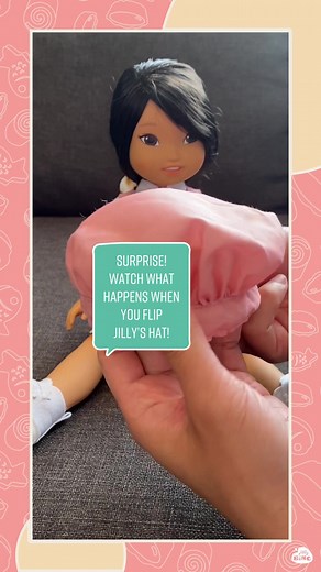 👩🏻‍🍳 Have you met L’il Tart, Jilly’s sunny sidekick? When Jilly is baking, her chef’s hat gives her inspiration. But when she needs a friend, her hat transforms into L’il Tart, who’s always ready for a fun adventure and snuggles! ☀️We wanted to include an element of fun and surprise with the Jilly doll, and bring to life the concept of ‘flipping the script’ on how Asian children are depicted. xx Elenor There’s still time! Receive or Gift a first edition of the Jilly Bing doll. Pre-Order now!