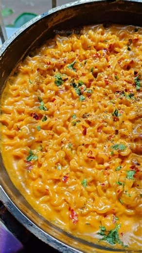 Creamy Cheesy Maggi | Ultimate Street Style Magic 🤤 #shorts #maggi #viralvideo #shortsfeed