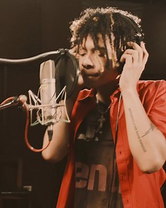 New #Higher studio version with Clean Bandit & iann dior  Recorded at the iconic Marley studio in Jamaica: Tuff Gong Studio, Kingston  Check out the full video on YouTube: youtube.com/watch?v=GTn1hGkugH0 Stream / Download #Higher  cleanbandit.lnk.to/Higher | Warner Music Baltics | Facebook