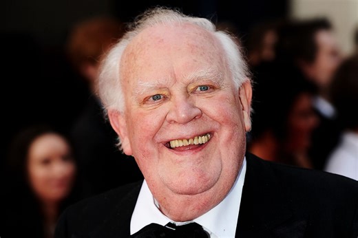 Joss Ackland, whose 'diplomatic immunity' was 'revoked' in 'Lethal Weapon 2,' dies at 95