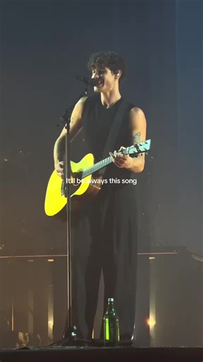 And here’s he singing songs again 🥹❤️ @Shawn Mendes #shawnmendes #ontheroadagain #ontheroadagainvancouver #shawn #wonderworldtour