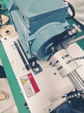 Vibration demonstration table for coupling alignment method