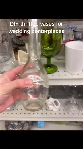 DIY Centerpieces Using Thrifted Vases for Weddings