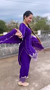 ❤️❤️👨‍👩‍👦 Wedding hut boutique is a manufacture, wholesaler and retailer,providing excellent design in of all the latest styles of saris,Punjabi suits,lehengas,and more! 🙏🙏 ❤️We specialize in celebrity fashion replicas and can reproduce any look that you desire.our expert designer works with a talented team of tailors and embroideries to create custom,handcrafted fashions. We offer competitive prices for retailers and wholesalers and are experienced with Shipping overseas.we have numerous c