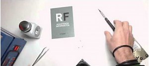 Recupero dati da disco danneggiato. Apertura e riposizionamento testina.