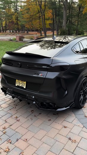 Exploring the BMW X6M: Features and Performance Insights