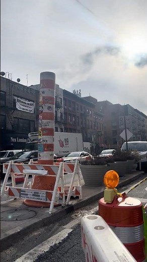 A chilly Monday - 08 December 2025, 8th Avenue and 23rd Street #Chelsea #NewYorkCity #RUHLNYC