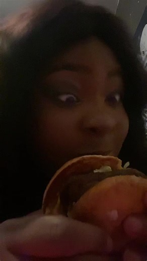 Craving Cheeseburgers: The Ultimate Burger Guide