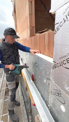 1.5M views · 3.6K reactions | How to Properly Insulate Your Home with Polystyrene #construction #builder #building #insulation #polystyrene #satisfying #asmr #usa | Paul S. Robertson | Facebook