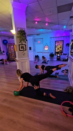 Two yogis walk into a barre... 🩰🔥 The importance of cross training is huge, even for our instructors! Kristin and Ash are primarily yoga and strength gals so when they took Barre last night - they felt it. When we put all our efforts into one type of movement we're losing out on all the benefits of other modalities! Mix up your workouts, try new things, and have fun! Haven't tried Barre yet? What are you waiting for! | Everglow Wellness