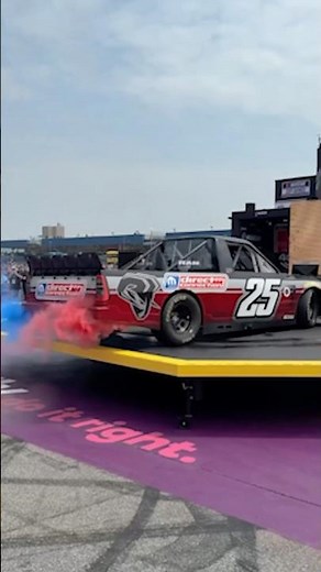 🚨 RAM RETURNS to NASCAR after 13 YEARS! This is their new RACING pickup 😱🔥