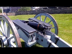 CANADIAN TROOPS in ACTION, the WAR of 1812 , FORT YORK, TORONTO - REMEMBER TROOPS REMEMBRANCE DAY