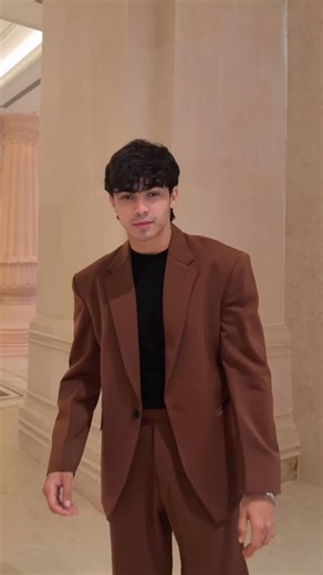 VINTAGE WEDLOCK on Instagram: "The perfect attire for the stylish @paiichuuu"