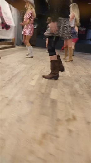 ⭐️ Boot Stomp Dance Fest ⭐️ Tix ⭐️ ON SALE ⬇️ Get the BEST RATE NOW 👉 https://deannaleedance.com/shop/boot-stomp-best-rate/ | Boot Boogie Babes