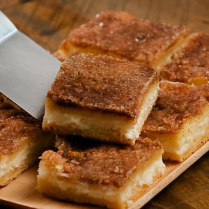 268K views · 2.2K reactions | Sopapilla: Fun to say, even more fun to eat. These will be the first dessert to disappear at your Thanksgiving gathering! Sopapilla Cheesecake Bars recipe: https://www.pillsbury.com/recipes/sopapilla-cheesecake-bars/65ec128f-2acc-417b-8745-06c182d3134a?utm_medium=social&utm_source=facebook&utm_campaign=11_2018_standard?mktgimp=PBRBGCRESCNT | Pillsbury | Facebook