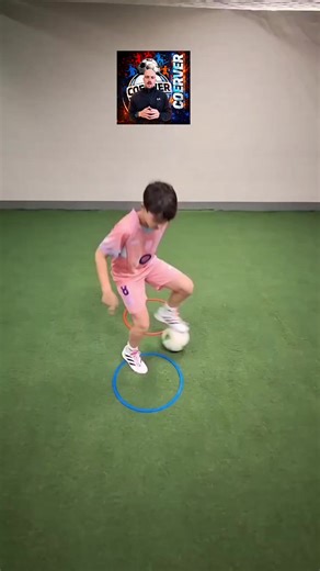 ⚽ ¿Eres entrenador de fútbol formativo o estás dando tus primeros pasos en la dirección de niños y jóvenes? 🏆 Este curso está diseñado para ti. 🚀 Ya seas principiante o con experiencia, aquí tendrás las herramientas más efectivas para formar jugadores desde los 4 hasta los 21 años de edad. 👉 Además, obtendrás acceso a: 🔹 El paquete de ejercicios del método Coerver, reconocido mundialmente por potenciar la técnica individual. 🔹 El paquete infantil, con dinámicas adaptadas para que los más pe