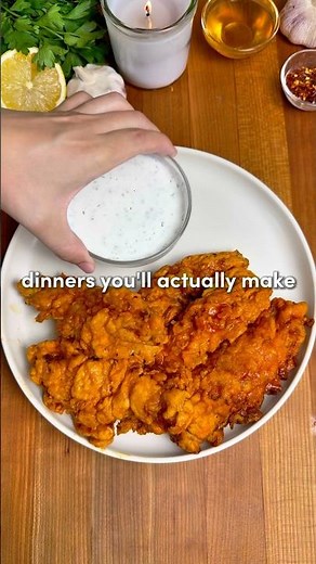 Hot Honey Chicken Tenders 🔥🍯 (Full recipe in description & comments)