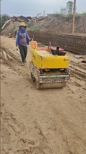 Mini roller compact temporary road