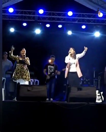 Dios está contigo en cada proceso #proceso #adoración #alabanza ##worship #inteligenciaartificial