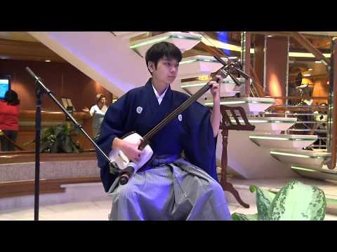 津軽三味線 Tsugaru-Jamisen 吉田兄弟のライジング Rising of the Yoshida Brothers.