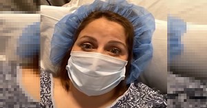 E' nata la figlia della famosa make up artist Clio Zammatteo. Ecco la prima foto di mamma e figlia.