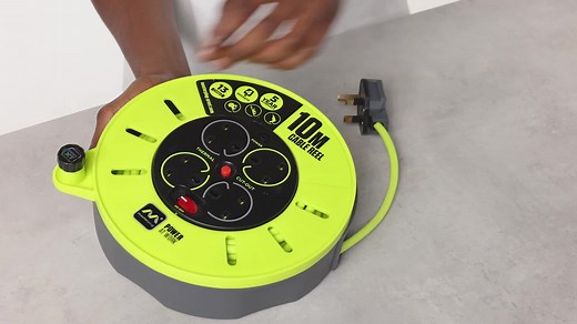 Masterplug Pro-XT Four Socket Medium Cassette Cable Reel Extension Lead with Winding Handle, Ther...