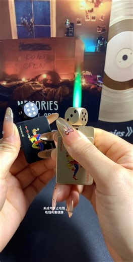 Rotating Dice Lighter Cool short