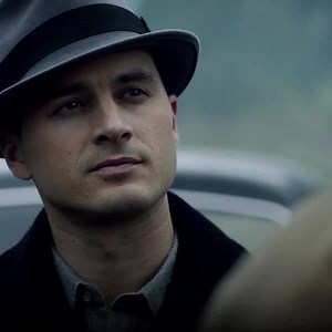 Let's go inside Project Blue Book with creator, David O'Leary! The idea of this episode was to share the many paranormal experiences that have occurred on Skinwalker Ranch as well as be the 'horror' episode of the season. 👽 We most certainly slept with the lights on last night! 🙋🏽‍♀️ | Project Blue Book