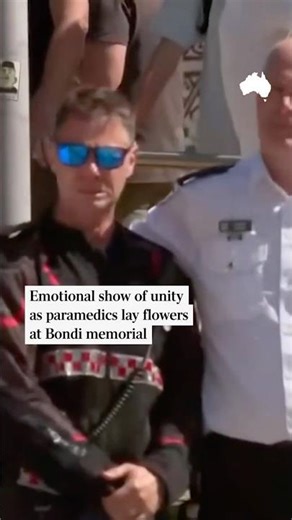 Powerful moment as paramedics lay flowers at Bondi memorial