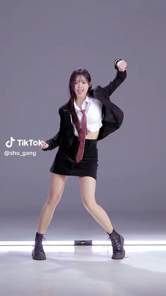 K-Pop Dance Cover: GD Inspired Moves for Saturday