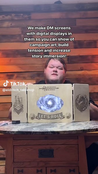 Dungeons and dragons is all about telling a solid story and our DM screens use the tool of visual aids to help tell those stories in a more immersive way! #dmscreen #dungeonmaster #rollforinitiative #dnd5e #dndtok