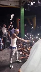 Skeng Don Wild Out On Stage Intellectually Is He Taking Too Much Molly??????? | Rawpa crawpa