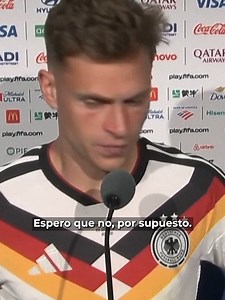 Joshua Kimmich asumió la responsabilidad por la eliminación de Alemania ante Paraguay y descartó buscar excusas. El mediocampista afirmó que su selección debía resolver el partido antes de la tanda de penales y reconoció que el equipo no hizo lo suficiente para avanzar. #Latinus #InformaciónParaTi