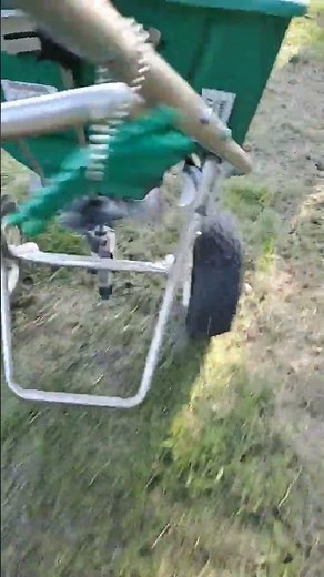 Lesco High Wheel Fertilizer Spreader with Manual Deflector - 80 Lbs. Hopper #lawncare