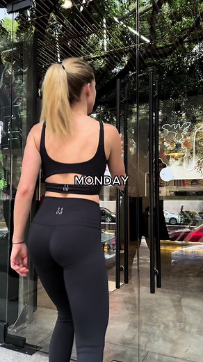 ¿Quién esta listo para otra full week en Commando? Los mejores outfits de nuestra colección Essentials by Commando Apparel. #ootd #sportwear #fitfashion #week #weekend #cdmx #fyyy #fittok