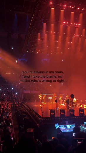 The Neighbourhood - Fallen Star Lyrics