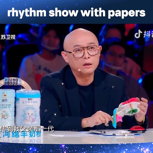 He Crafted Paper Objects While Keeping The Rhythm #ChinasGotTalent #中国达人秀 #ChineseTalent | China’s Got Talent