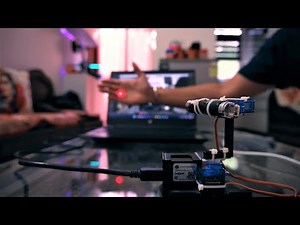 Python OpenCV : auto aiming Robot won't let go of me!