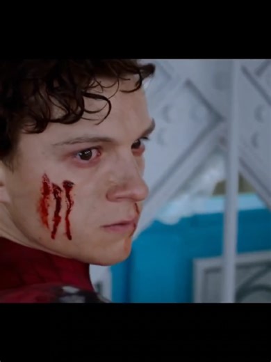 Spider-Man Far From Home 2019 (Spider-Man defeats Mysterio's Illusions) #spiderman #Mysterio #spidermanfarfromhome #tomholland #marvel