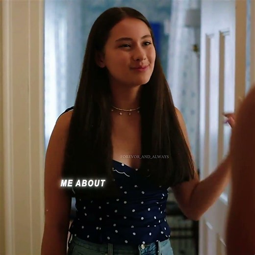“How come nobody ever wants to play with me?” #thesummeriturnedpretty ☀️