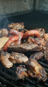 39K views · 1.2K reactions |  Probando el capybara 嶺 Rumbo al amazonas me topé con muchas sorpresas, una de ellas el capybara, cocodrilo, Pavón frito, cachapas, carne asada y más. El documental completo de mi recorrido hacia el amazonas ya está en mi canal! No te lo pierdas! ▶️ #comida #Venezuela | Calixto Serna Cooking | Facebook