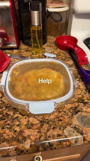 How to Open a Stuck Tupperware Lid Easily