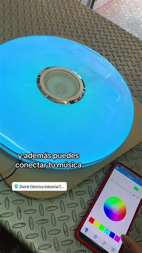 Lámpara RGB con bocina bluetooth 40W, también la tenemos de 80W, incluye control. #chalcoixtapaluca #materialeletrico #chalcoedomex #led #lampara